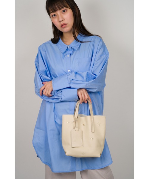 NUR(ヌール)の「【NUR /ヌール】星柄刺繍 レザートートバッグ LEA MINI(トートバッグ・レディース・シルバー/ネイビー/アイボリー/モカ・FREE)」の21枚目の写真