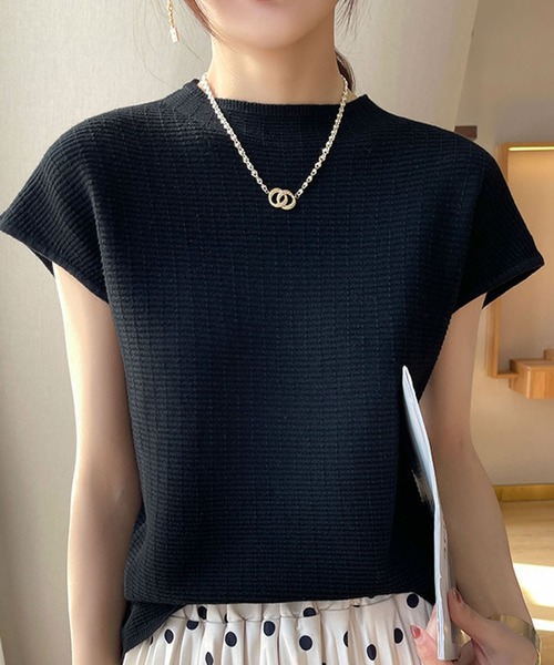 deux amour（ドゥーザムール）の「ジャガードハイネックフレンチスリーブ（Tシャツ/カットソー・レディース・ブラック/ホワイト/ベージュ/ピンク/イエロー/レッド/グリーン/ライトグリーン・FREE）」の3枚目の写真