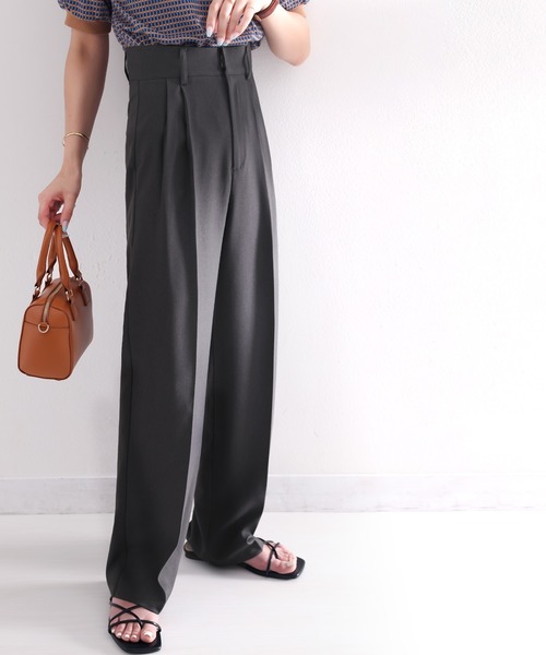 classicalelf（クラシカルエルフ）の「ダブルタックセンタープレスパンツ（スラックス・レディース・チャコールグレー/ブラック/ブラウン・LARGE/MEDIUM/SMALL/X-LARGE）」の17枚目の写真