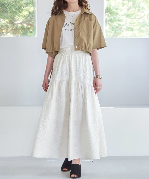 Rejoule(リジュール)の「裾ドロストクロップド半袖シャツ(シャツ/ブラウス・レディース・チャコールグレー/ホワイト/ベージュ・FREE)」の10枚目の写真