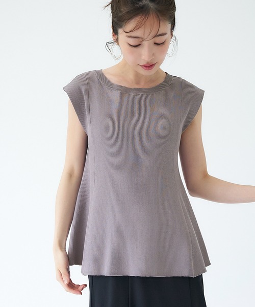 coca（coca）（コカ）の「【WEB限定セール】バックパールペプラムニットタンクトップ（タンクトップ・レディース・レッド/グレー/ブラック/ライトベージュ・M/L）」の18枚目の写真