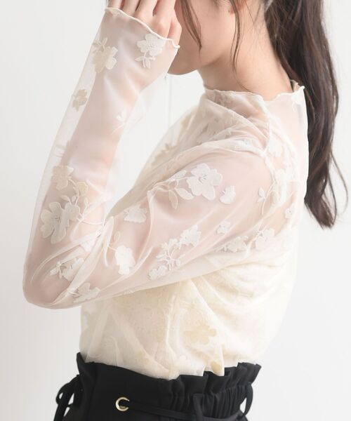 rps（アールピーエス）の「フロッキーフラワーシアーレースプルオーバー（その他トップス・レディース・アイボリー/ブラック・フリー）」の13枚目の写真