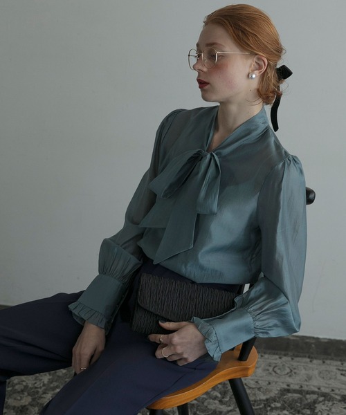 GUCCI シルク パールボタンリボン付ブラウス GUCCI シルク パールボタンリボン付ブラウス 2244089975.jpg