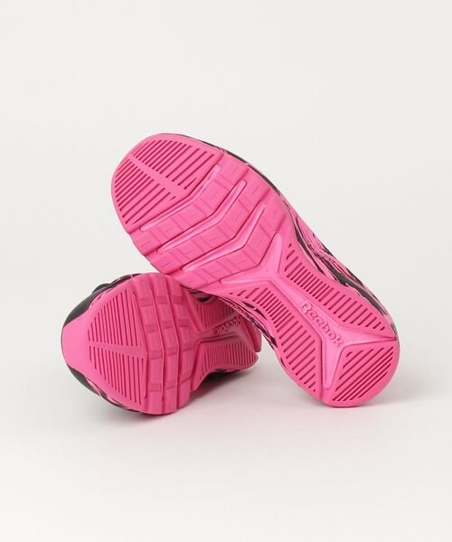 Reebok（リーボック）の「XT スプリンター スリップ / XT SPRINTER SLIP（スリッポン・キッズ・ブラック×ピンク/ライトブルー・20.0cm/21.0cm/19.0cm/18.0cm/17.0cm）」の13枚目の写真