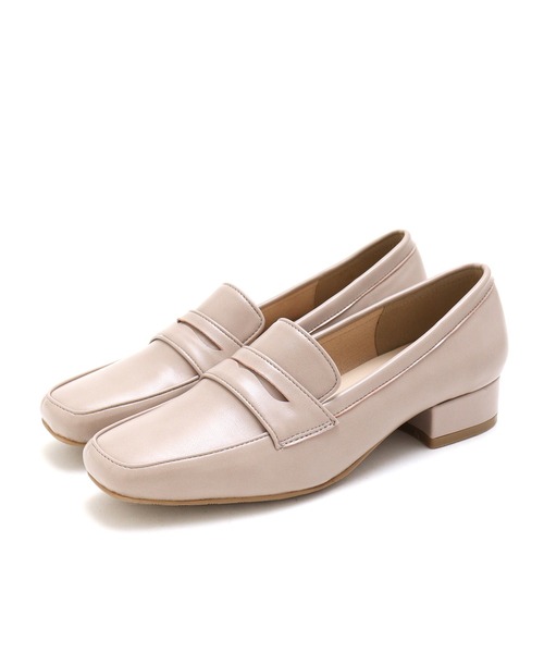 grandfleur（グランドフルール）の「3ｃｍヒール/スクエアトゥ コインローファー パンプス（ローファー・レディース・キャメル/ブラック/グレイッシュベージュ・24.0cm/22.5cm/23.5cm/24.5cm/23.0cm）」の5枚目の写真