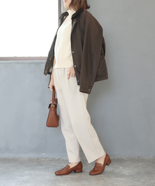 grandfleur（グランドフルール）の「3ｃｍヒール/スクエアトゥ コインローファー パンプス（ローファー・レディース・キャメル/ブラック/グレイッシュベージュ・24.0cm/22.5cm/23.5cm/24.5cm/23.0cm）」の22枚目の写真