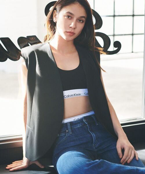 ジェニー着用【 】ライトリーラインブラレット 人気 ジェニー着用【Calvin Klein】ライトリーラインブラレット 人気