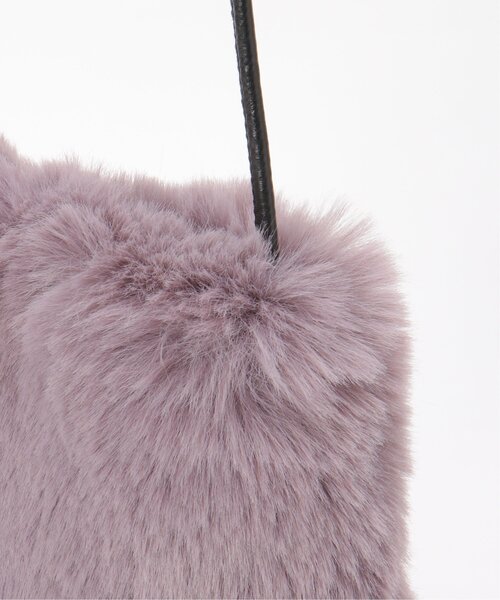 ikka（イッカ）の「エコファーふわふわミニショルダーバッグ（ショルダーバッグ・レディース・パープル/ブラウン/ダークグレー/オフホワイト・FREE）」の18枚目の写真