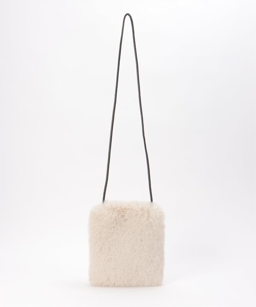 ikka（イッカ）の「エコファーふわふわミニショルダーバッグ（ショルダーバッグ・レディース・パープル/ブラウン/ダークグレー/オフホワイト・FREE）」の20枚目の写真