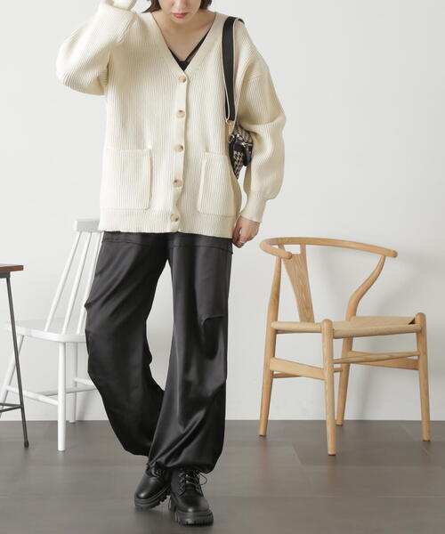 FREE'S MART(フリーズマート)の「◆サテンパラシュ-トパンツ(カーゴパンツ・レディース・ホワイト/ブラック・MEDIUM/SMALL)」の7枚目の写真