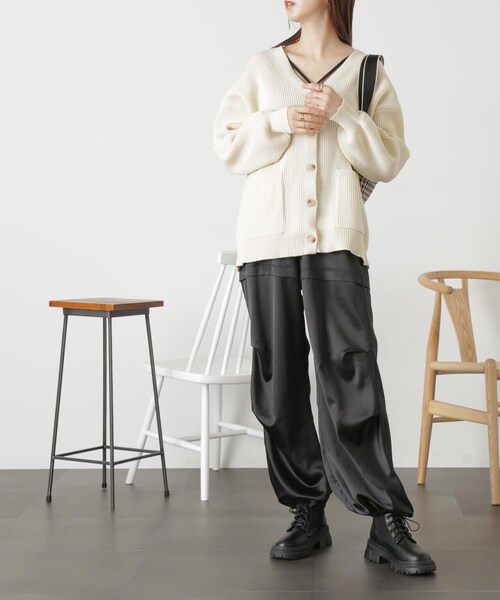 FREE'S MART(フリーズマート)の「◆サテンパラシュ-トパンツ(カーゴパンツ・レディース・ホワイト/ブラック・MEDIUM/SMALL)」の9枚目の写真