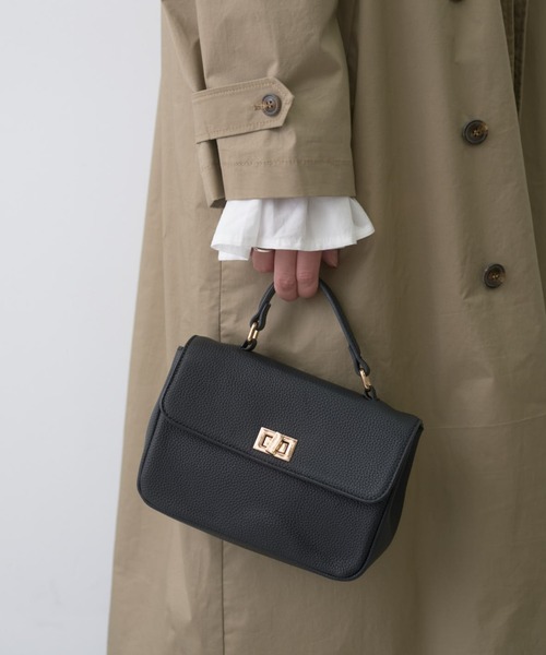 PUAL CE CIN(ピュアルセシン)の「チェーンショルダー2WAYレザーBAG(ショルダーバッグ・レディース・ブラック・FREE)」の9枚目の写真