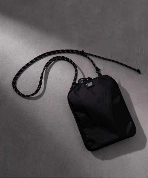 PHILMENT(フィルメント)の「【PHILMENT】CART TIE SHOULDER(ショルダーバッグ・メンズ・ブラック/ベージュ/カモフラージュ・FREE)」の1枚目の写真
