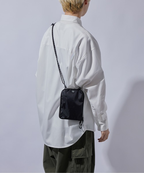PHILMENT(フィルメント)の「【PHILMENT】CART TIE SHOULDER(ショルダーバッグ・メンズ・ブラック/ベージュ/カモフラージュ・FREE)」の16枚目の写真