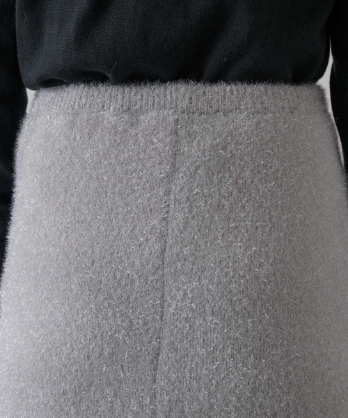 NEUNA（ヌナ）の「【ウエストゴムで歩きやすい】スリット入りラメロングスカート（スカート・レディース・ブラック/アイボリー/グレー・SMALL/FREE）」の16枚目の写真
