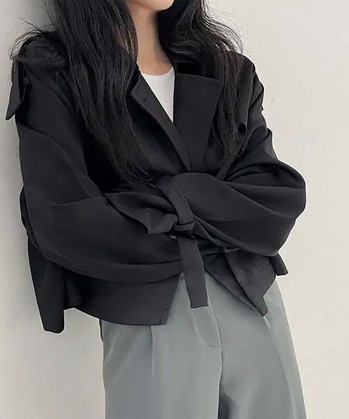 Girly Doll（ガーリードール）の「ショートトレンチコート（トレンチコート・レディース・ブラック/ベージュ・FREE）」の7枚目の写真