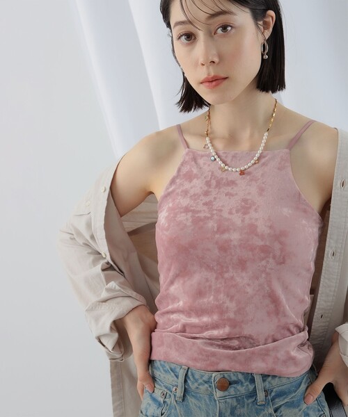 Ray BEAMS(レイビームス)の「Ray BEAMS / クラッシュ ベロア キャミソール(キャミソール・レディース・ピンク/ブラック・ONE SIZE)」の12枚目の写真