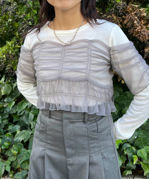 byYOUANCE(バイユアンス)の「チュールシャーリングビスチェニット(ニット/セーター・レディース・グレー/ベージュ・FREE)」の12枚目の写真