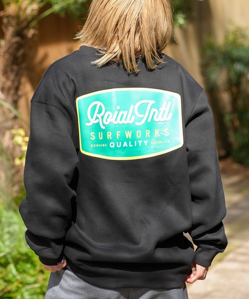 roial（ロイアル）の「CREW/ROIAL(ロイアル)スタンダードフィットブランドアイコンバックプリント長袖スウェットトレーナー（スウェット・メンズ・ブルー/オートミール/ブラック・MEDIUM/LARGE）」の7枚目の写真