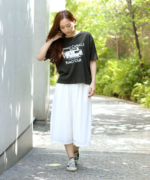 AZUL by moussy（アズールバイマウジー）の「Peベア クロプトバギーパンツ（その他パンツ・レディース・ブラック系その他/ホワイト系その他/ブラック/オフホワイト・MEDIUM/SMALL/LARGE）」の2枚目の写真