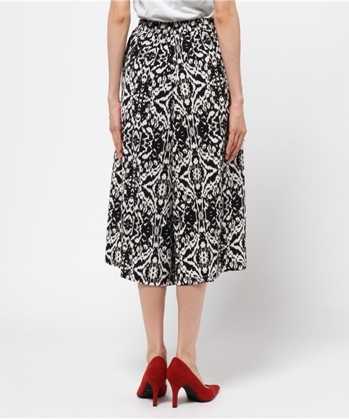 AZUL by moussy（アズールバイマウジー）の「Peベア クロプトバギーパンツ（その他パンツ・レディース・ブラック系その他/ホワイト系その他/ブラック/オフホワイト・MEDIUM/SMALL/LARGE）」の11枚目の写真