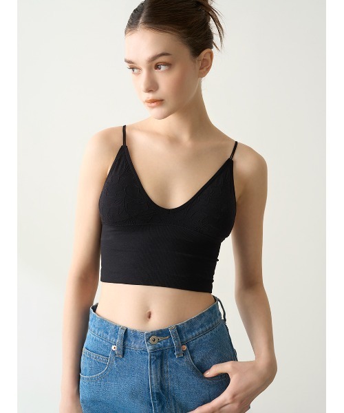 LILY BROWN(リリーブラウン)の「【LILY BROWN Lingerie】カップインキャミ/サントーニ(ブラジャー・レディース・ブラック/オフホワイト/グリーン・FREE)」の3枚目の写真