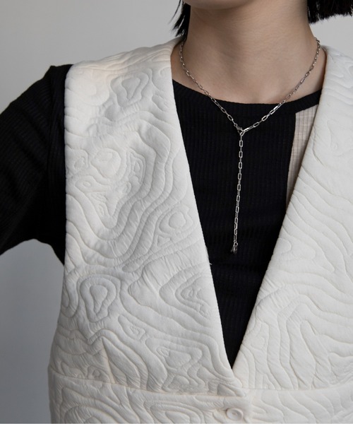 VACANCY(ヴァカンシー)の「カットキルティングウェーブベスト(ベスト・レディース・アイボリー/ブラック・FREE)」の9枚目の写真