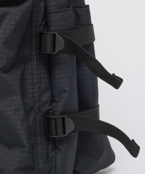 niko and...(ニコアンド)の「リップポケットショルダーバッグ(ショルダーバッグ・メンズ・カーキ/ブラック・FREE)」の16枚目の写真