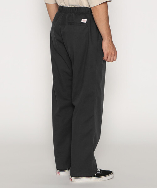 DANTON（ダントン）の「MEN'S T/C TWILL EASY STRAIGHT PANTS（チノパンツ・メンズ・チャコール/グリーン/ネイビー/ベージュ・40/38/42/44）」の11枚目の写真