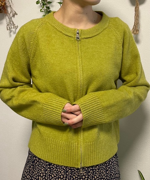 tolene(トレネ)の「ジップアップニットカーディガン(カーディガン/ボレロ・レディース・グリーン/ホワイト/ブラック・FREE)」の15枚目の写真