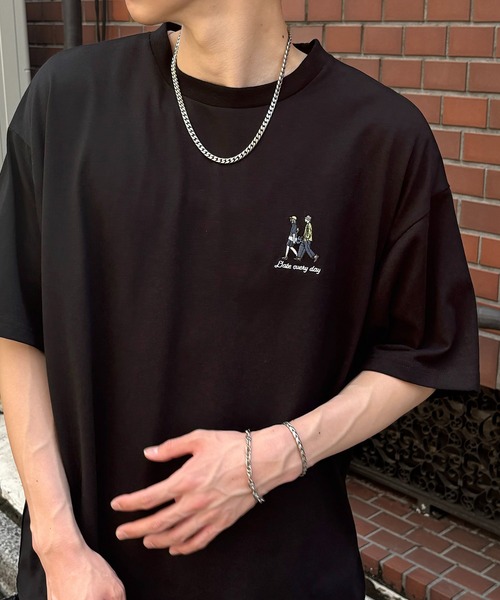 ILL'S（イルズ）の「25SS 新柄追加 ワンポイント刺繍ロゴ ヒゲおじ / デイリーウォーキング ビッグシルエット半袖Tシャツ カットソー メンズ レディース【ILL'S 】（Tシャツ/カットソー・メンズ・ブラック/ホワイト/グリーン系その他2/グリーン系その他3/ブラック系その他2/ブラック系その他3/グレー系その他4/グレー系その他5/ベージュ系その他4/ベージュ系その他5/グリーン/ホワイト系その他/グレー系その他/ベージュ系その他/ホワイト系その他2/ホワイト系その他3/ホワイト系その他4/ホワイト系その他5/グレー系その他6/ホワイト系その他6/ベージュ系その他6/ブラック系その他4/グリーン系その他4/ホワイト系その他7・S/XL/L/M）」の12枚目の写真