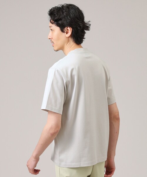 TAKEO KIKUCHI(タケオキクチ)の「【抗菌防臭】ジャケットインナー 半袖 カットソー(Tシャツ/カットソー・メンズ・ホワイト/ライトグレー/ライトブルー/ブラック・01/02/03/04/05)」の11枚目の写真