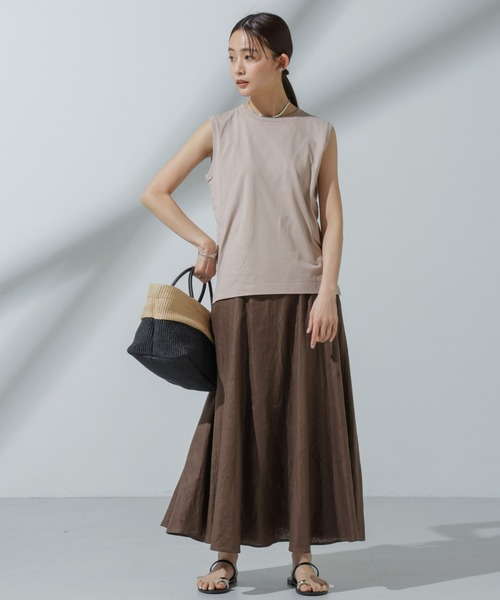 NANO universe（ナノユニバース）の「Anti Soaked(R) 汗染み防止 ノースリーブTシャツ（Tシャツ/カットソー・レディース・チャコール/グレー系その他4/ホワイト/ブラック・S/M）」の9枚目の写真