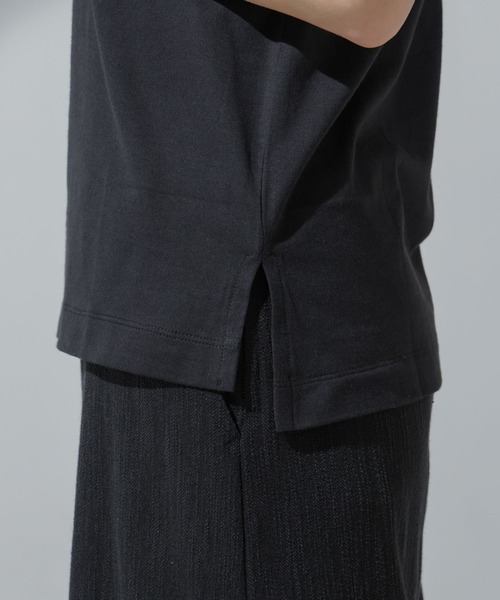 NANO universe（ナノユニバース）の「Anti Soaked(R) 汗染み防止 ノースリーブTシャツ（Tシャツ/カットソー・レディース・チャコール/グレー系その他4/ホワイト/ブラック・S/M）」の7枚目の写真