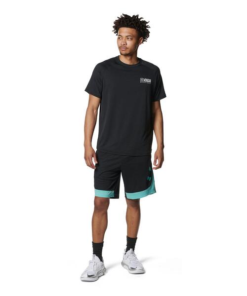 UNDER ARMOUR(アンダーアーマー)の「UAテック グラフィック ショートスリーブTシャツ(バスケットボール/メンズ)(Tシャツ/カットソー・メンズ・ブラック系その他・S/M/L/XL/XXL)」の3枚目の写真