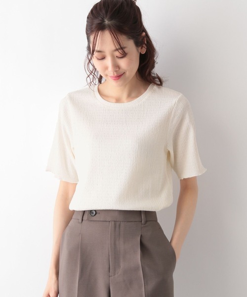 GLOBAL WORK(グローバルワーク)の「MATINEE LINE/シャーリングコンパクトT/108010(Tシャツ/カットソー・レディース・オフホワイト/ライトベージュ/ブラック/ライトブルー・LARGE/MEDIUM)」の2枚目の写真
