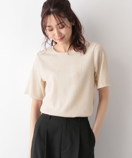GLOBAL WORK(グローバルワーク)の「MATINEE LINE/シャーリングコンパクトT/108010(Tシャツ/カットソー・レディース・オフホワイト/ライトベージュ/ブラック/ライトブルー・LARGE/MEDIUM)」の17枚目の写真