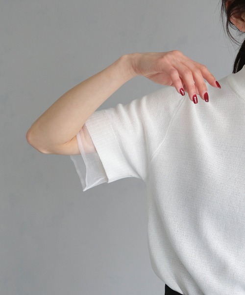 &g'aime(アンジェム)の「【&g’aime】袖シースルーハーフニットトップス(ニット/セーター・レディース・ブラック/ブルー/ホワイト・FREE)」の8枚目の写真