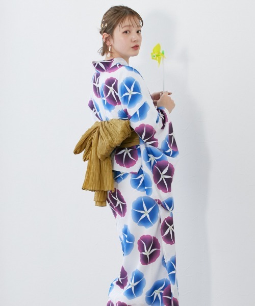 nissen（ニッセン）の「1人で着られる二部式浴衣　選べる5柄（浴衣・レディース・ホワイト×ネイビー/ブラック系/ベージュ系/ホワイト系/ネイビー系・S～Ｍ/L～LL）」の7枚目の写真