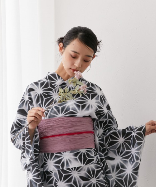 nissen（ニッセン）の「1人で着られる二部式浴衣　選べる5柄（浴衣・レディース・ホワイト×ネイビー/ブラック系/ベージュ系/ホワイト系/ネイビー系・S～Ｍ/L～LL）」の22枚目の写真