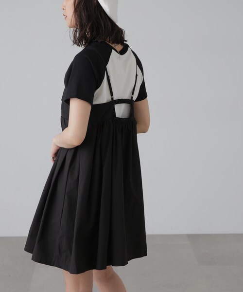 FREE'S MART（フリーズマート）の「コットンタックデザインミニキャミソールワンピース（ワンピース・レディース・ホワイト/ブラック・MEDIUM/SMALL）」の7枚目の写真