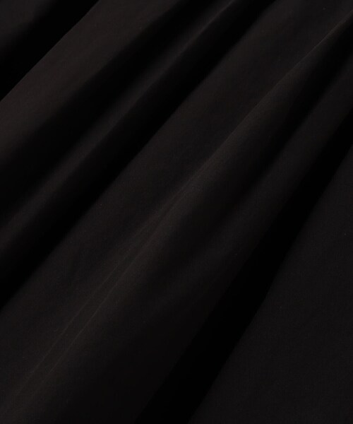 FREE'S MART（フリーズマート）の「コットンタックデザインミニキャミソールワンピース（ワンピース・レディース・ホワイト/ブラック・MEDIUM/SMALL）」の17枚目の写真