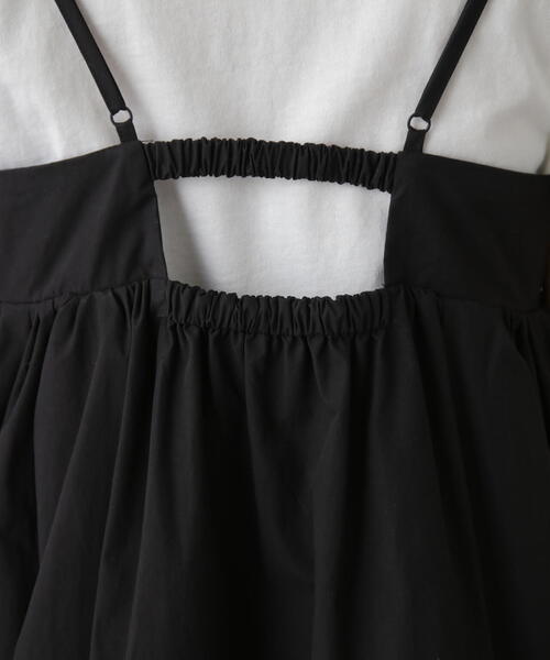 FREE'S MART（フリーズマート）の「コットンタックデザインミニキャミソールワンピース（ワンピース・レディース・ホワイト/ブラック・MEDIUM/SMALL）」の18枚目の写真