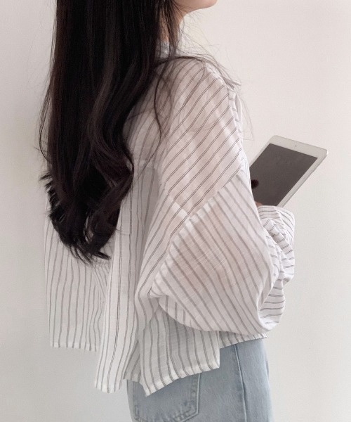 DIAVEL（ディアベル）の「ストライプショートシアーシャツ（シャツ/ブラウス・レディース・ホワイト/ブルー/ブラック・M）」の7枚目の写真