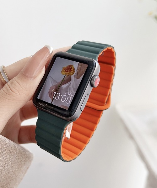 LUON(ルオン)の「LUON / Apple Watch Band / 磁気式アップルウォッチ バンド(デジタル腕時計・レディース・グリーン系1/パープル系2/ホワイト系1/ホワイト系2/ブラウン系1/レッド系1/ブラック系1/グリーン系2/パープル系1/グレー系1/イエロー系1/ピンク系1/ピンク系2/ブルー系1・A/B)」の7枚目の写真