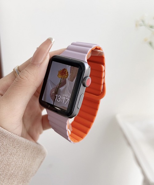 LUON(ルオン)の「LUON / Apple Watch Band / 磁気式アップルウォッチ バンド(デジタル腕時計・レディース・グリーン系1/パープル系2/ホワイト系1/ホワイト系2/ブラウン系1/レッド系1/ブラック系1/グリーン系2/パープル系1/グレー系1/イエロー系1/ピンク系1/ピンク系2/ブルー系1・A/B)」の9枚目の写真