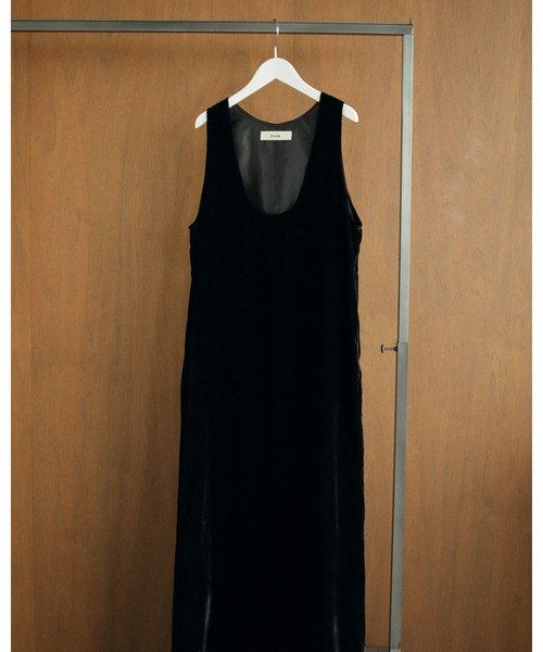 anuke(アンヌーク)の「Velour Balloon Onepiece(ワンピース・レディース・ブラック・36inch/38inch)」の10枚目の写真