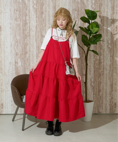 kutir（クティール）の「アソートリボンティアードキャミワンピース（ワンピース・レディース・ブラック/イエロー系その他/レッド/ブルー系その他/グリーン系その他/グリーン/ブルー系/イエロー系/レッド系/ブラック系その他/オフホワイト/ライトグリーン/ネイビー・FREE）」の12枚目の写真