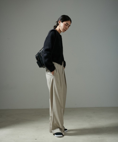 フォックスカシミアクルーネッククロップドカーディガン セール】フォックスカシミアクルーネッククロップドカーディガン