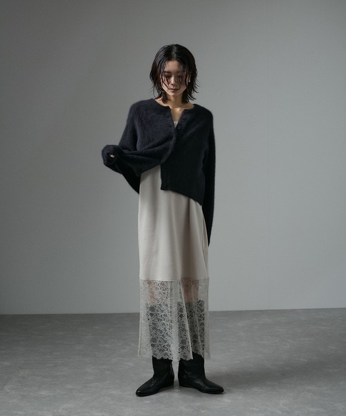 セール】フォックスカシミアクルーネッククロップドカーディガン